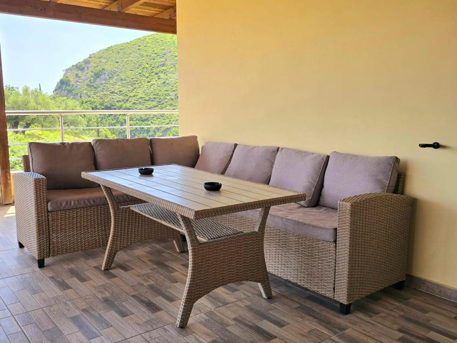 הימארה Philoxenia Guest House מראה חיצוני תמונה